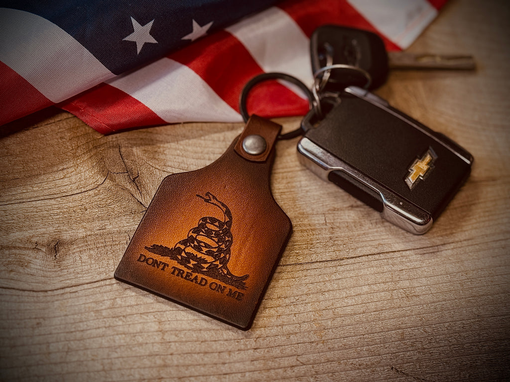 Don't tread on Me engraved leather key chain